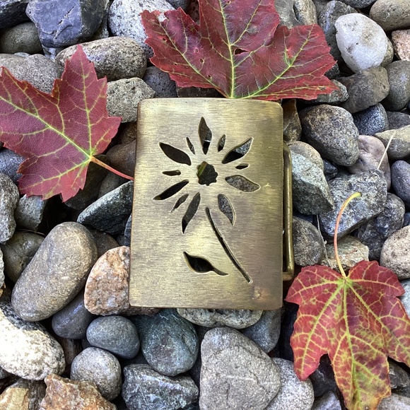 Handmade Artisan Design Brass Cutout Flower Belt Buckle main image 8